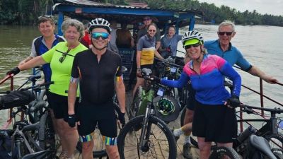 Nigel Moore Cycling on the  tour with redspokes