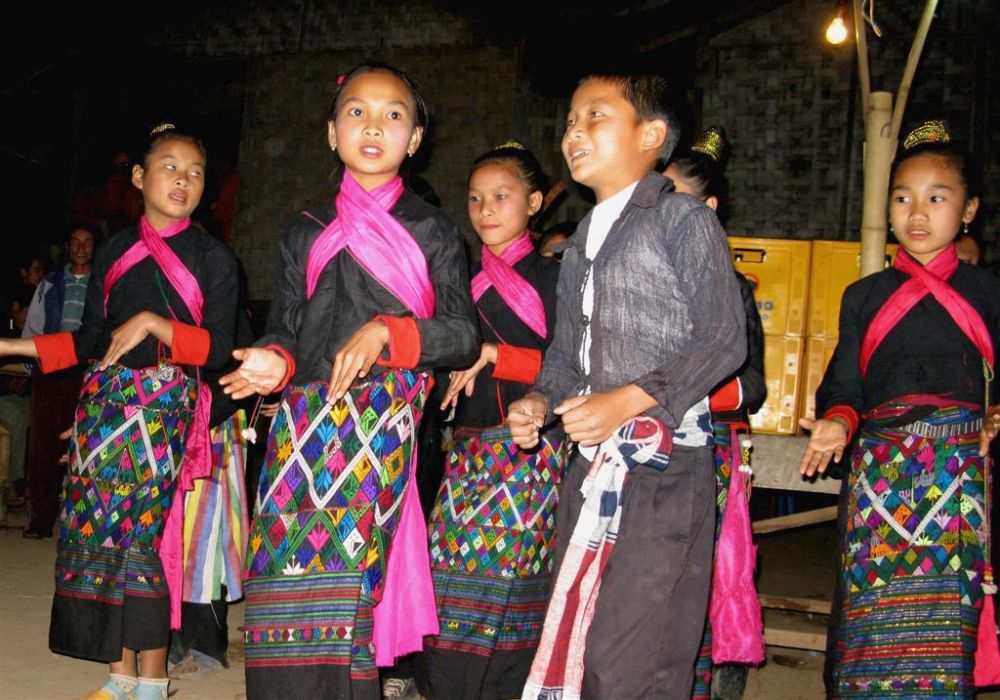 Khum, one of Laos minorities groups 